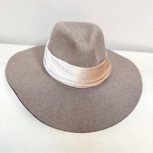 San Diego Company Velvet Trim Fedora.